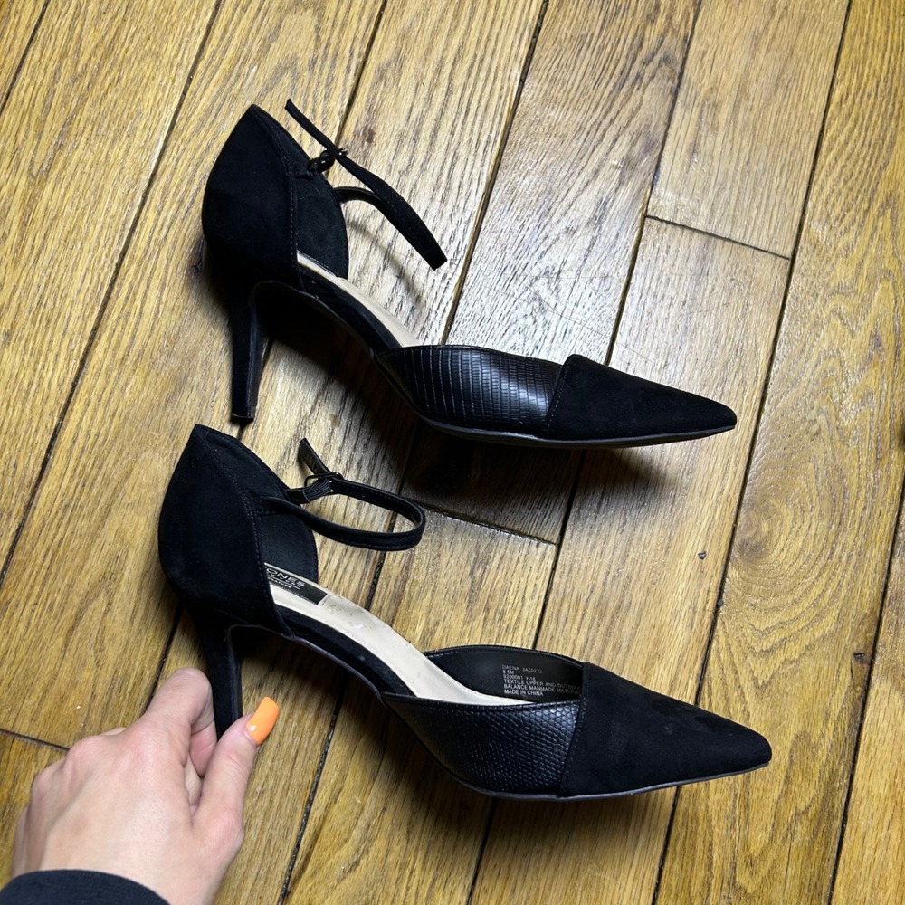 Jones New York Signature Daena Black Pointed Toe Ankle Strap Pumps Heels 8.5M